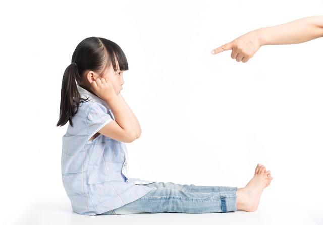 为什么小孩子癫痫发作后哭闹不止,自闭症儿童和癫痫后遗症一样吗