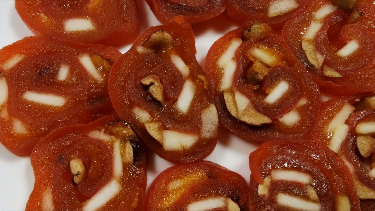 新鲜的柿子含黄体酮吗,柿子里面含有黄体酮吗