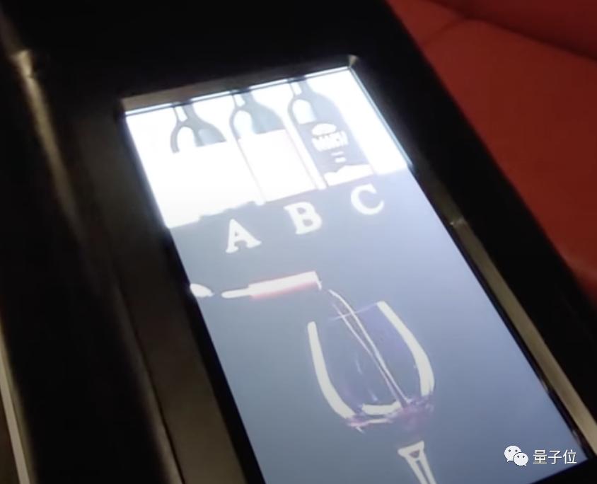 日本推出舔屏电视开箱,日本舔屏电视机