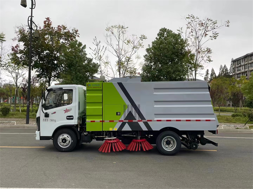 大型道路洗扫车源头厂家批发,清扫车扫路车批发