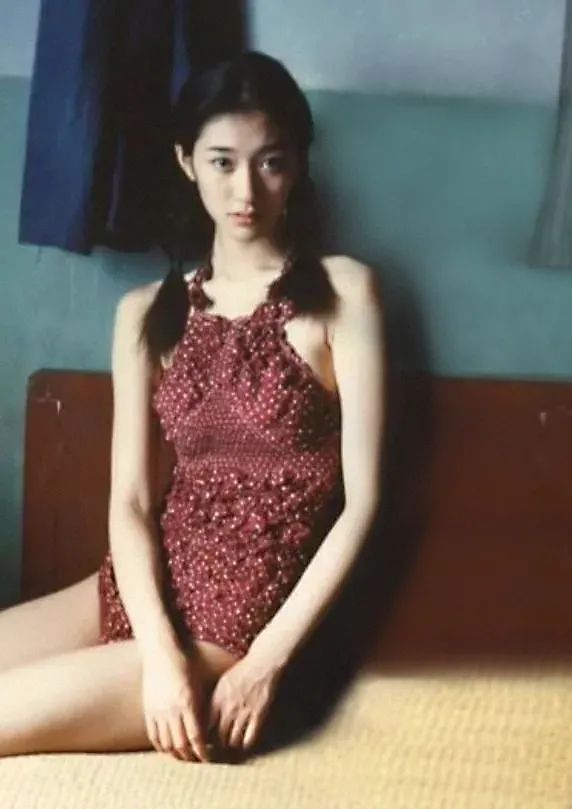 李小冉5个亿,李小冉挣了多少钱了