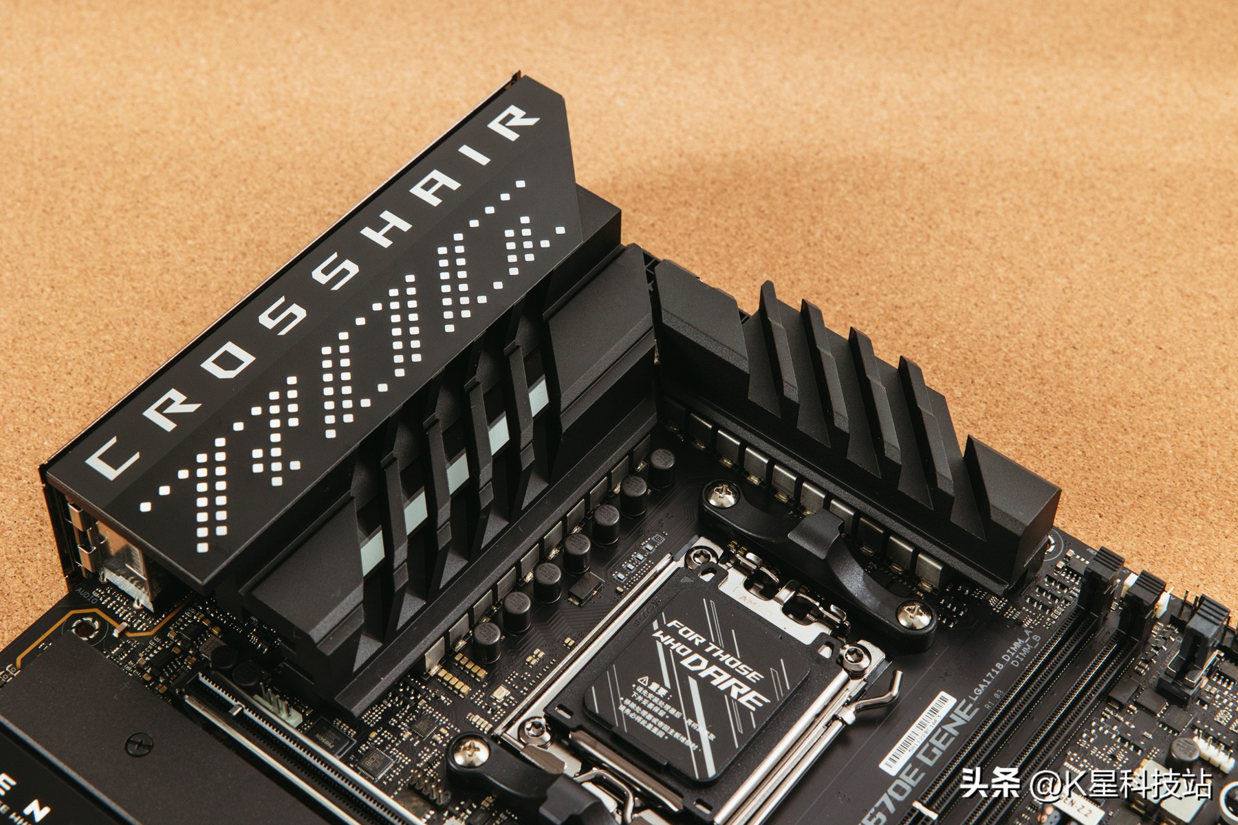 华硕x670e-egaming开箱评测,华硕x670e怎么选择