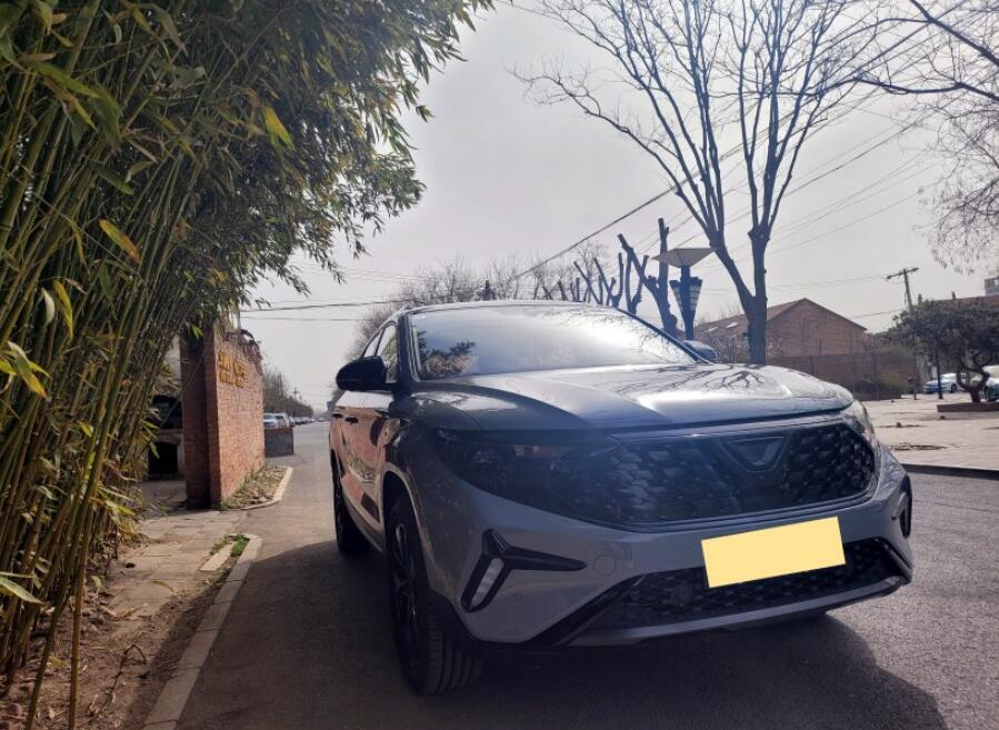 奥德赛改装360全景影像要多少钱,加装了360全景影像系统有点后悔