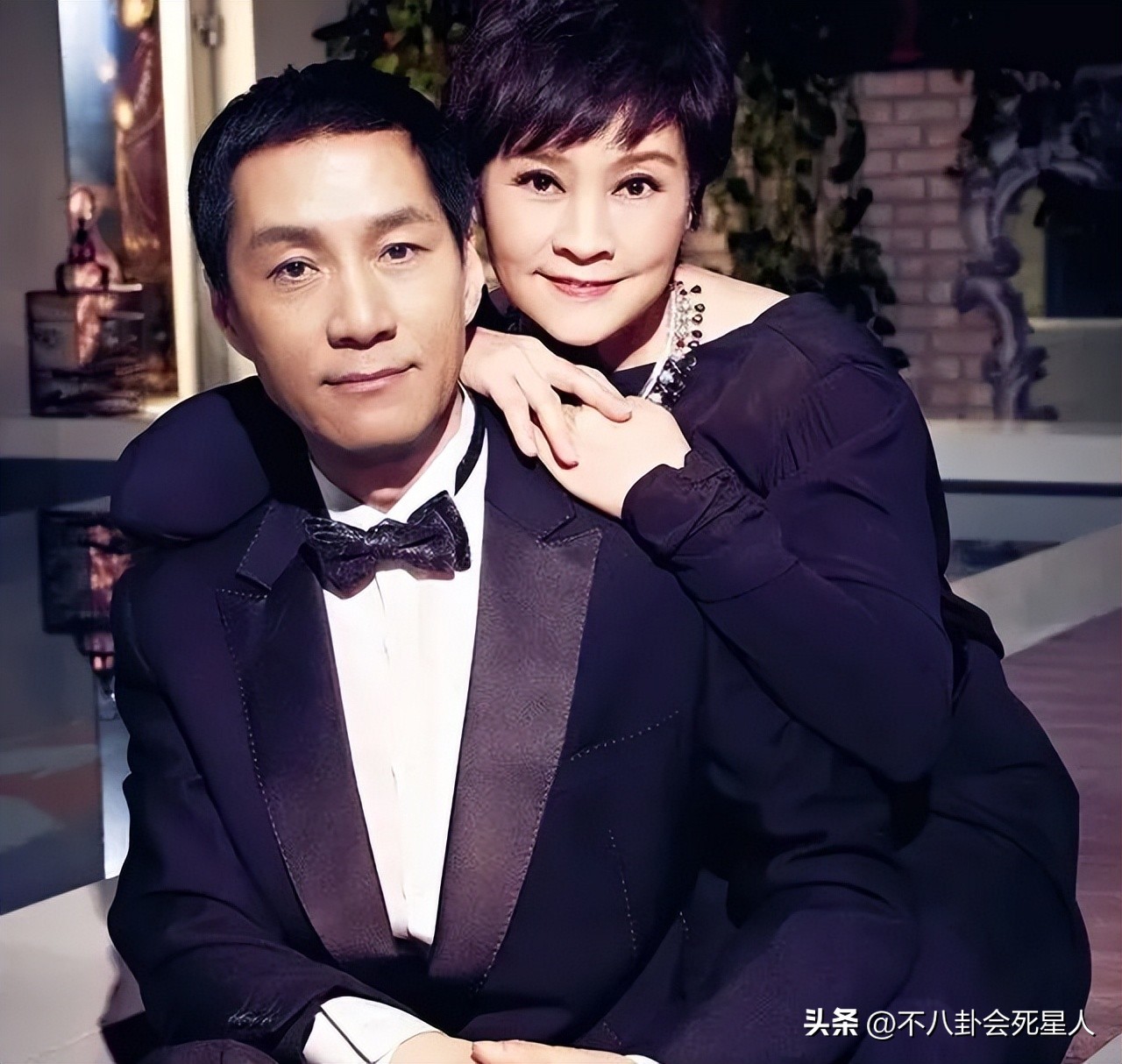 冯远征为爱妻庆生,冯远征生日祝寿