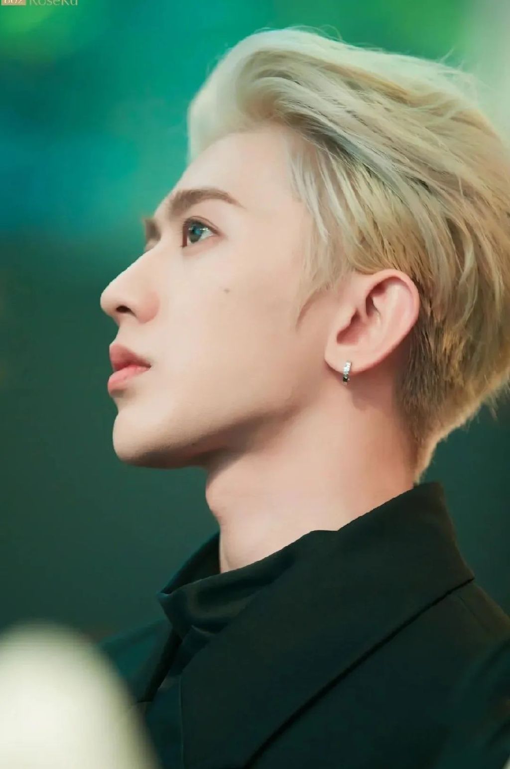 一款最帅气的男士发型,成熟男士头发稀少适合剪什么发型