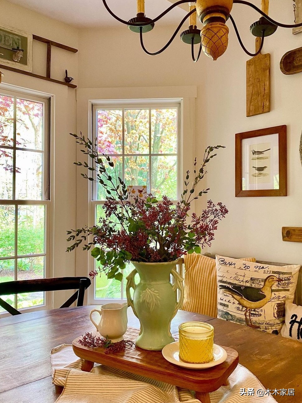 看看你家客厅的绿植效果图,大白墙绿植客厅高级感