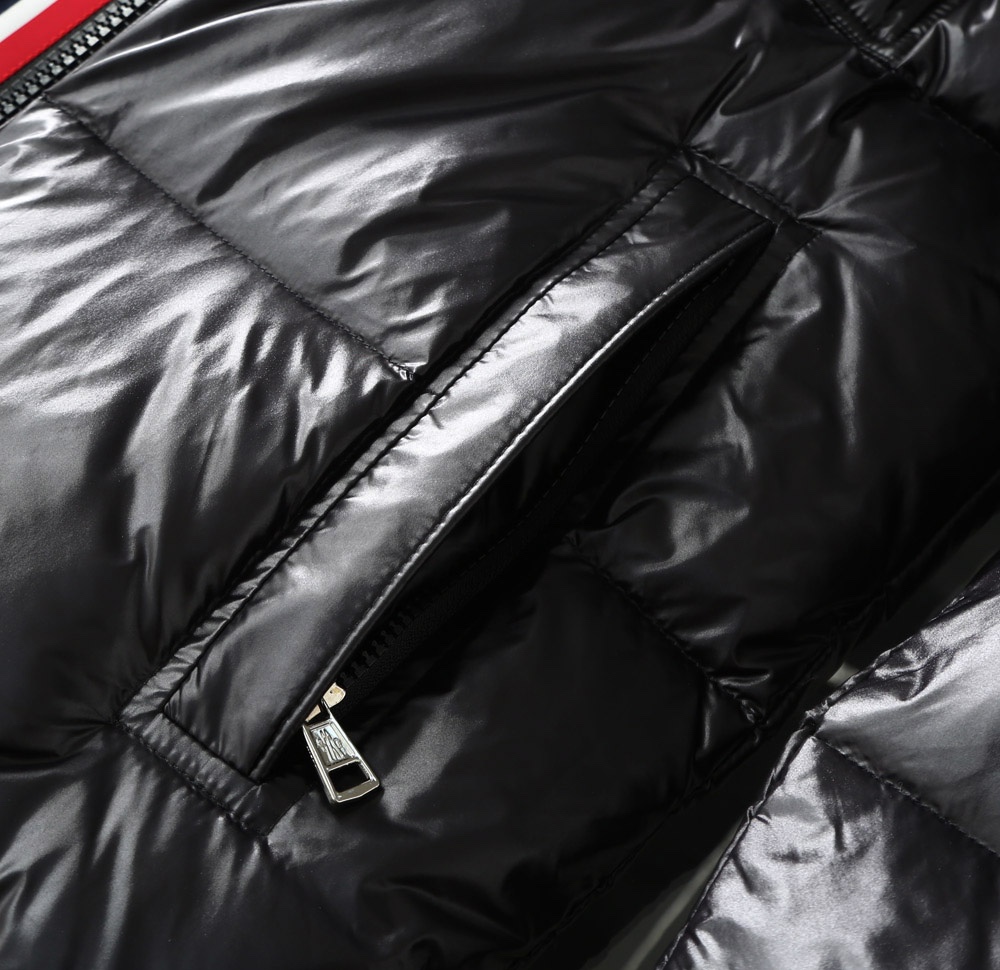 情侣穿搭蓝色羽绒服,蒙口玛雅羽绒服陈奕迅同款红色