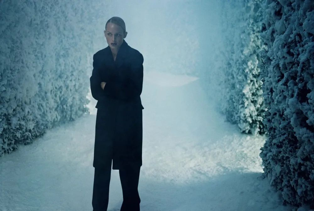 安吉丽娜朱莉大衣,安吉丽娜朱莉的冬季大衣街拍