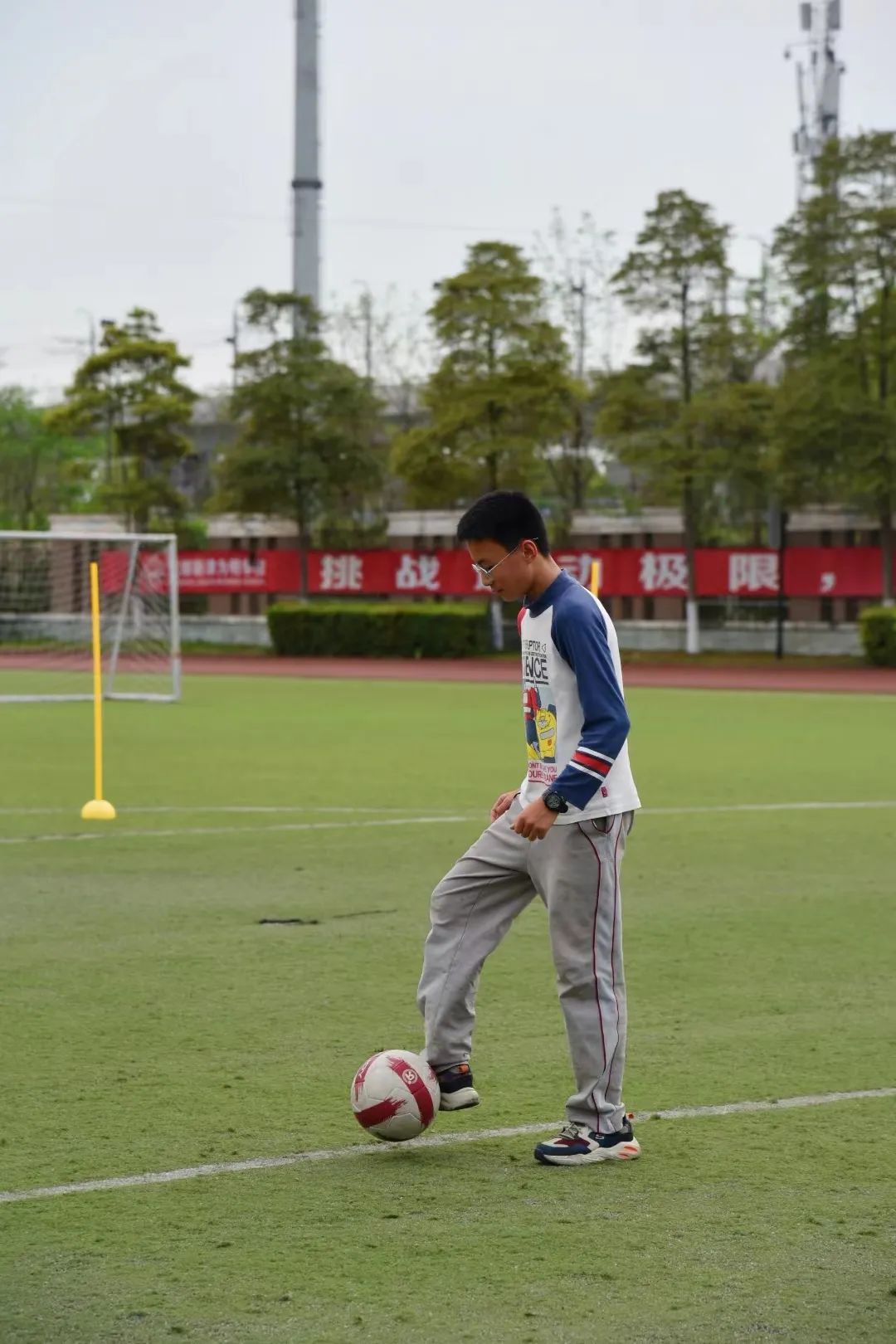 成都为明学校新津招生,新津为明学校可以学表演吗