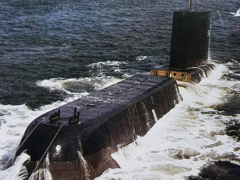 2艘潜艇“建了12年”，德国外销冠军折戟印度，印：他们技术不行