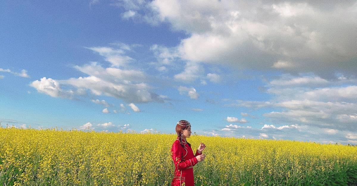 宁坐宝马哭不踏单车笑的女人,宁坐宝马哭也不愿坐单车笑的女孩