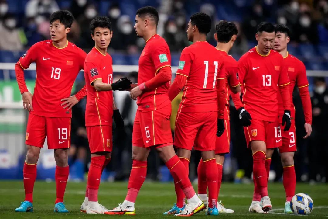 男足和女足中国,董路谈中国女足和男足踢球