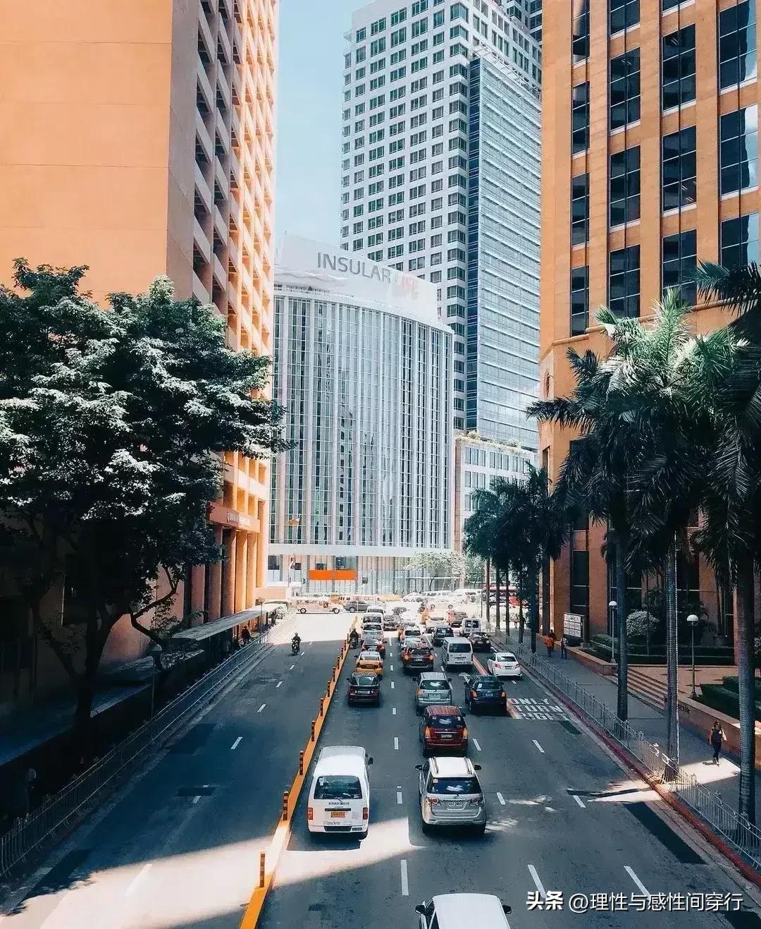 在越南偶遇新加坡小伙,才发现海外华人的眼里竟有着不同的中国