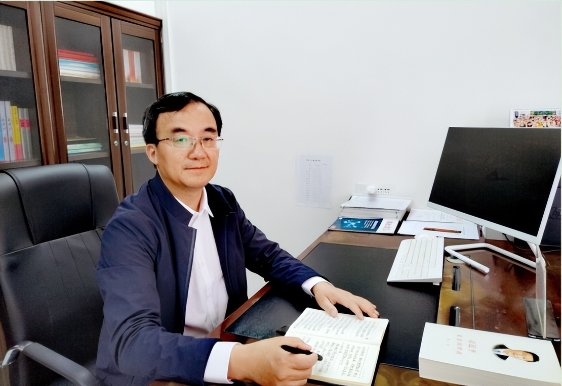 武穴花桥小学胡立君,花桥胡立君