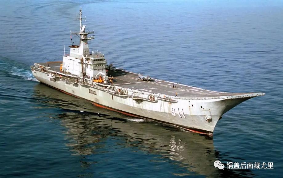 泰国沉没的护卫舰 (泰国海军护卫舰沉没现场画面曝光)