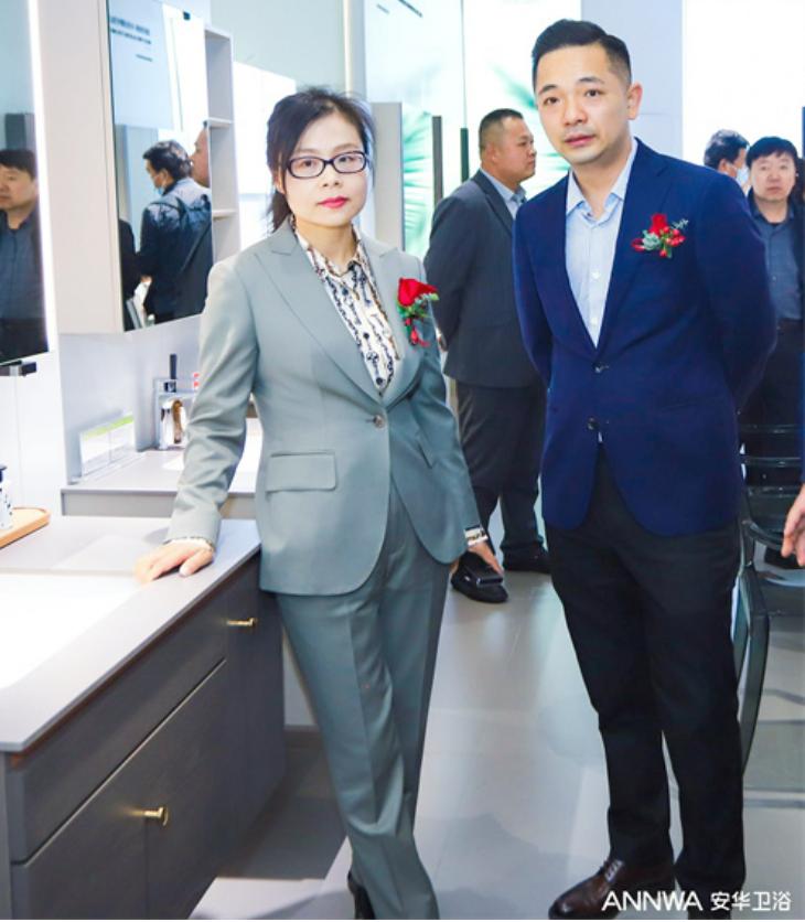 鸿运当头焕新安华|安华卫浴西北旗舰店盛大开业