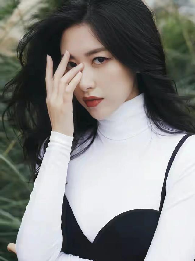 朱珠年轻时多漂亮,演员朱珠低调与圈外人结婚