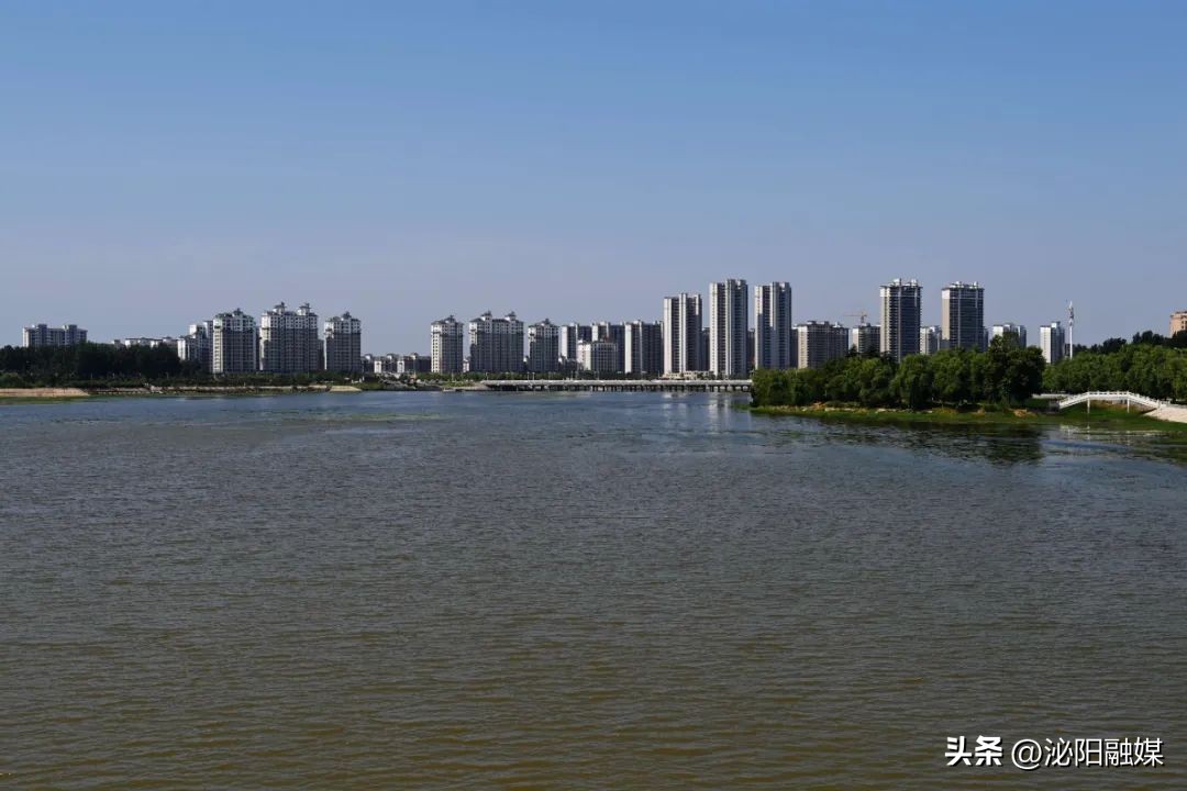 月儿湾跳舞音乐,月儿湾公园跳舞