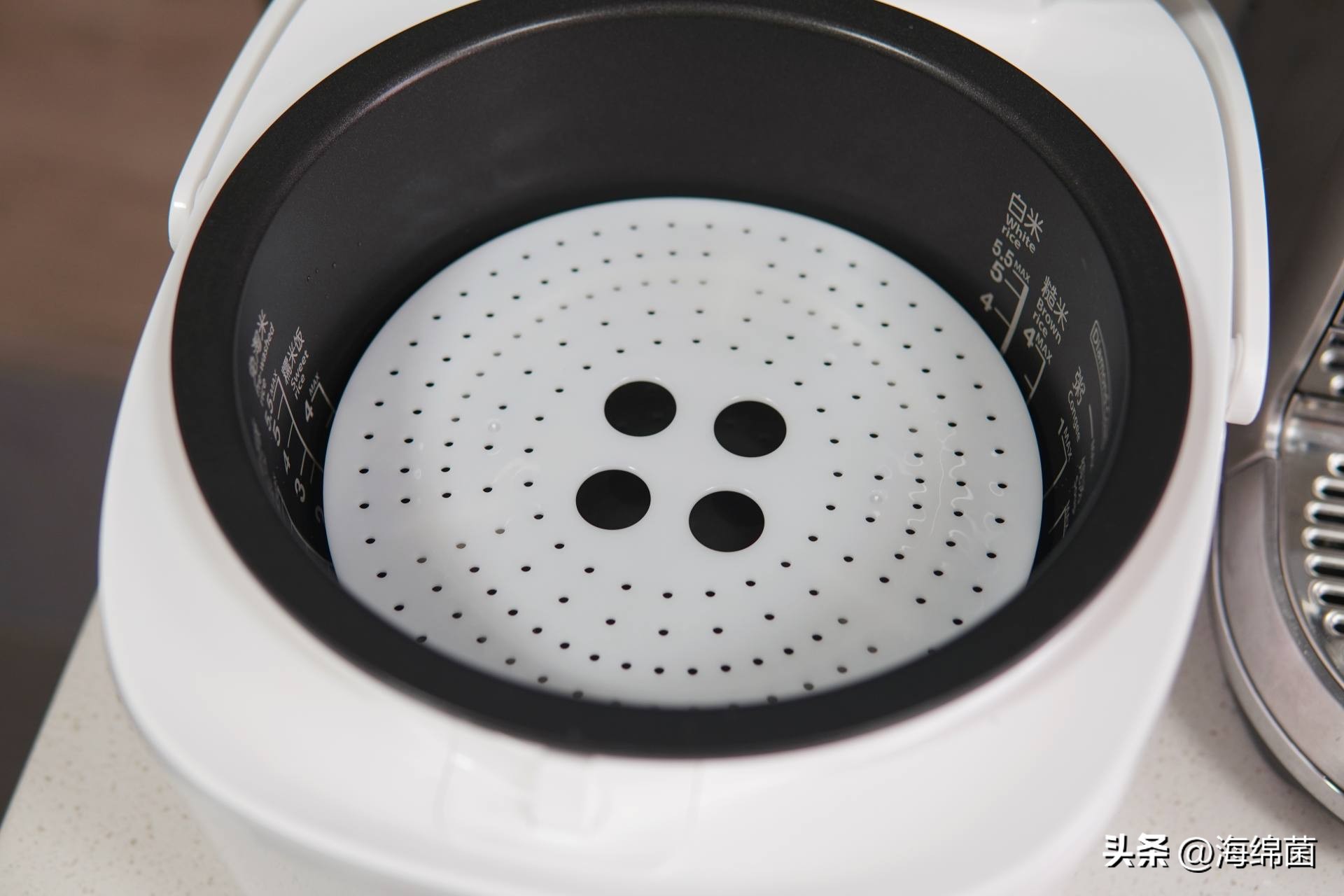 “灵魂米饭”离不开好电饭煲，厨房升级东芝电饭煲有感