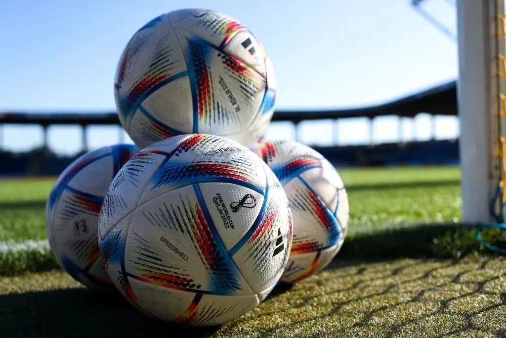 卡塔尔世界杯酒水赞助,卡塔尔赞助商百威