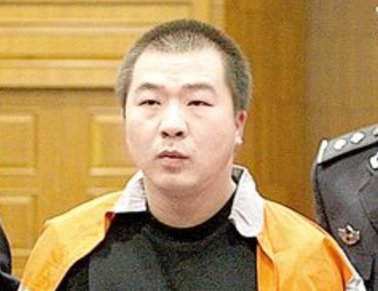 饭店老板杀了6个人的案件,餐馆老板被杀人后续