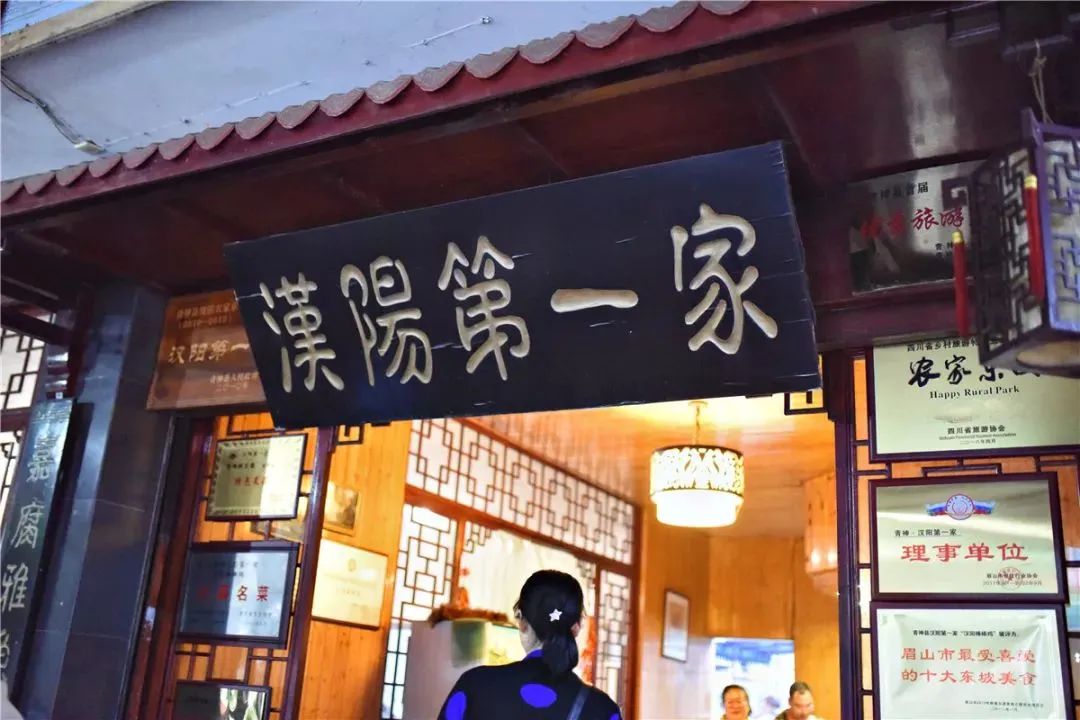 闈掔鏃呮父,鐪夊北闈掔