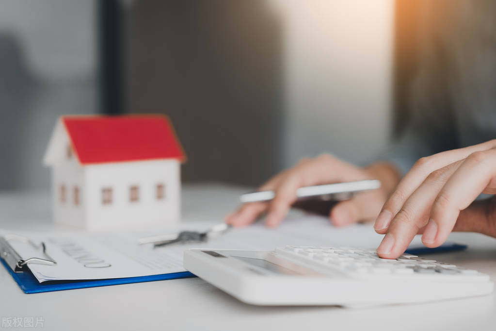 工程项目居间协议合同范本,中介居间服务合同范本