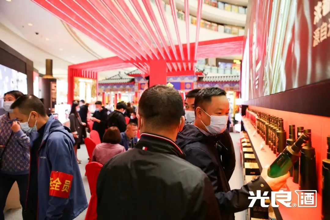 黑金刚、绿水鬼，消费者居然喜欢这种名字？