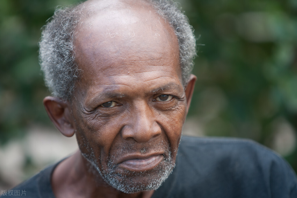 法国巴黎近况,巴黎18区真实现状