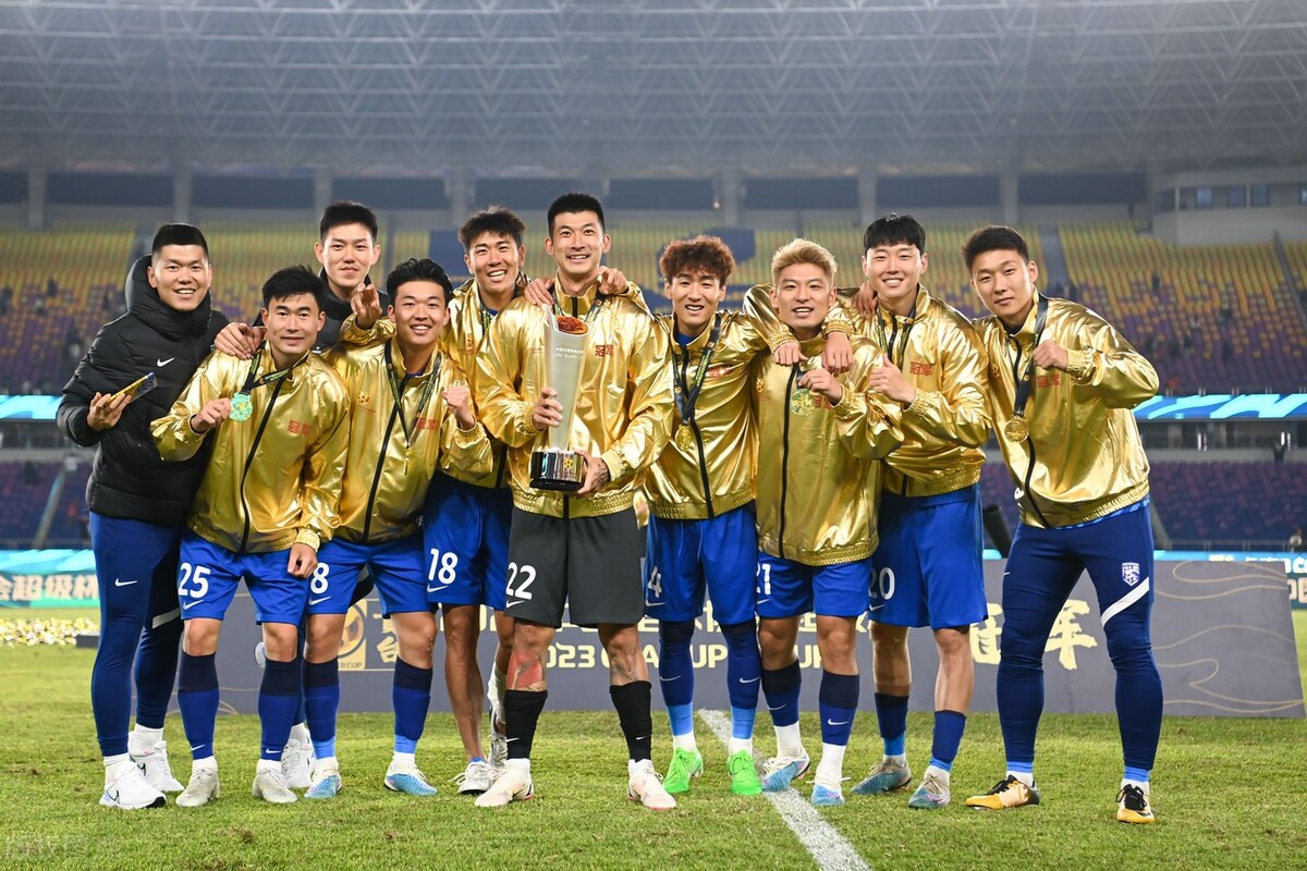 足协原副主席李毓毅和中超董事马成全被调查，中国足坛再度震荡！