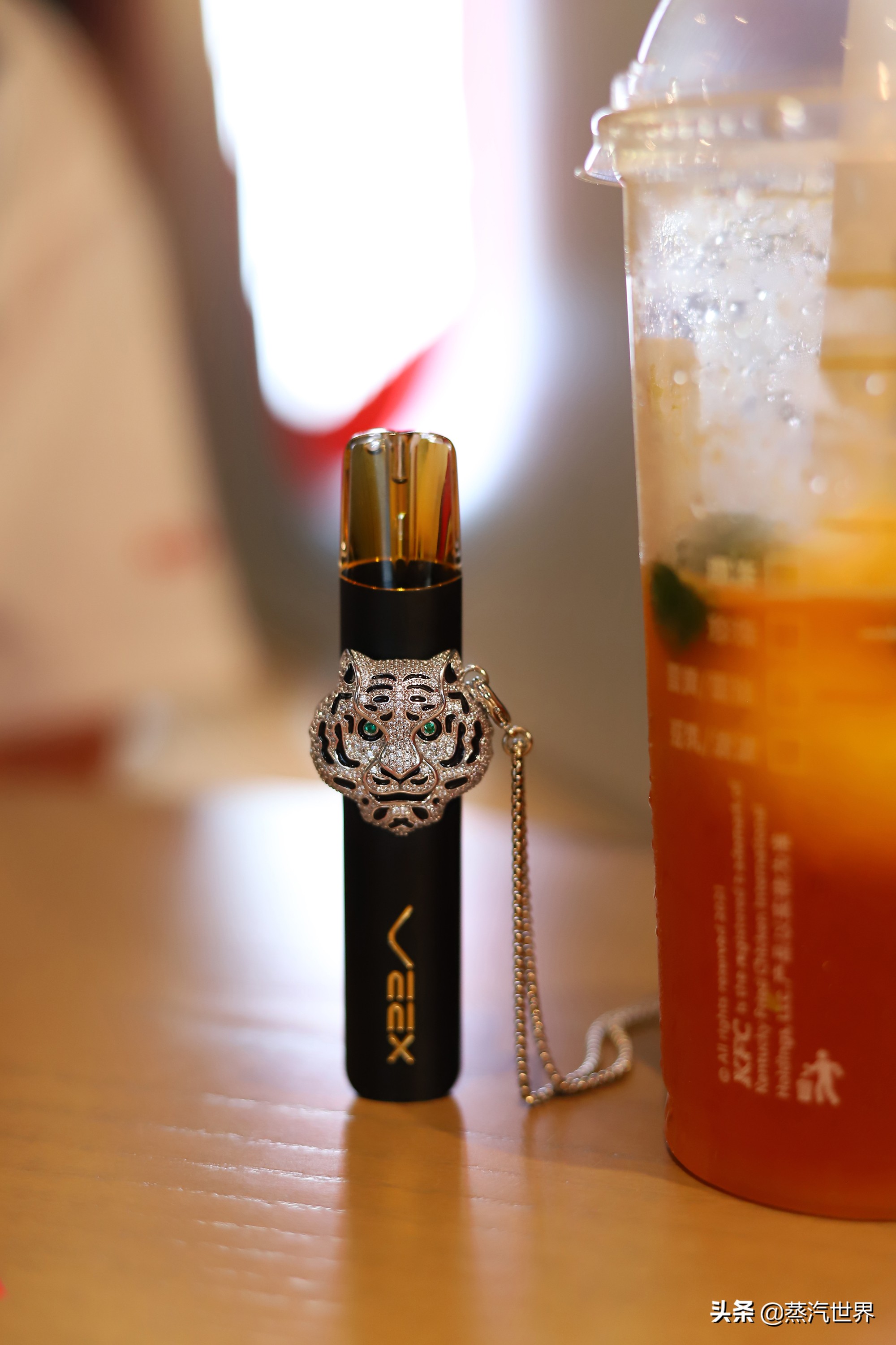 鏂藉崕娲涗笘濂囧嚭杩囩殑闆姳椤归摼,鏂藉崕娲涗笘濂囪秴鐏殑鏈堜寒椤归摼