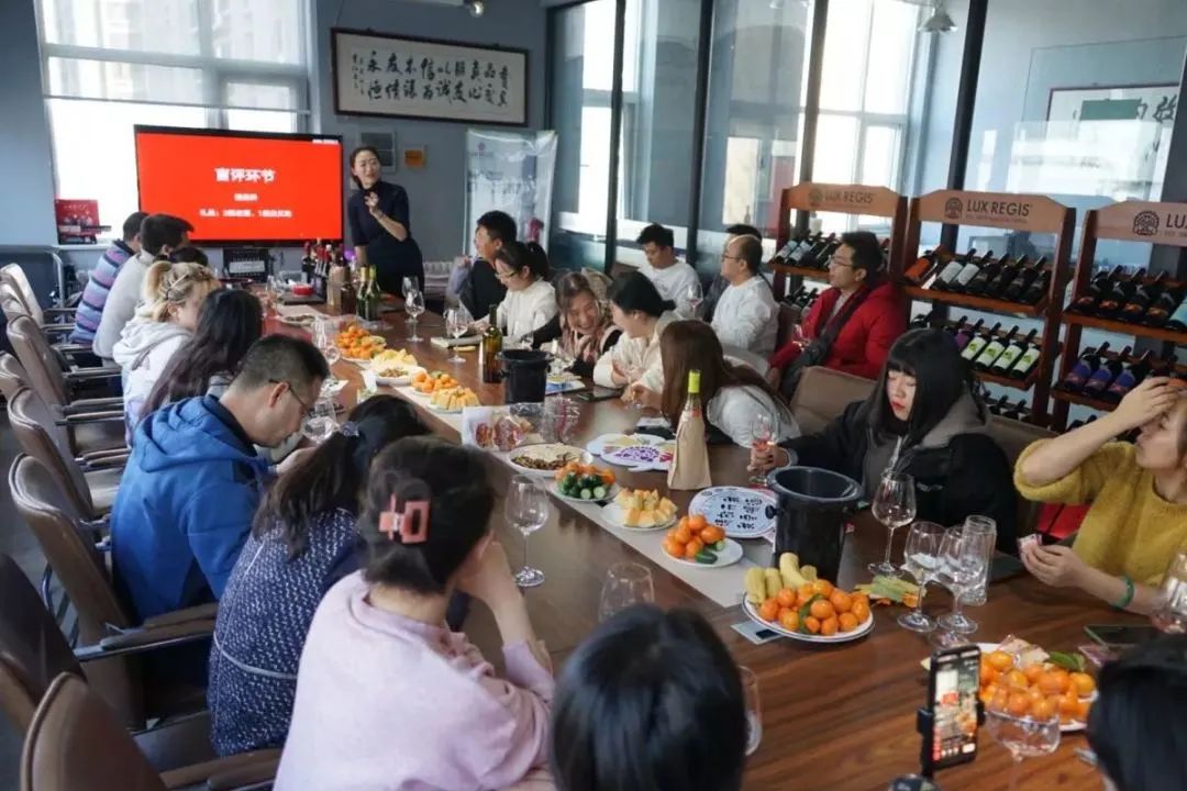 类人首酒庄创始人,类人首酒庄官网