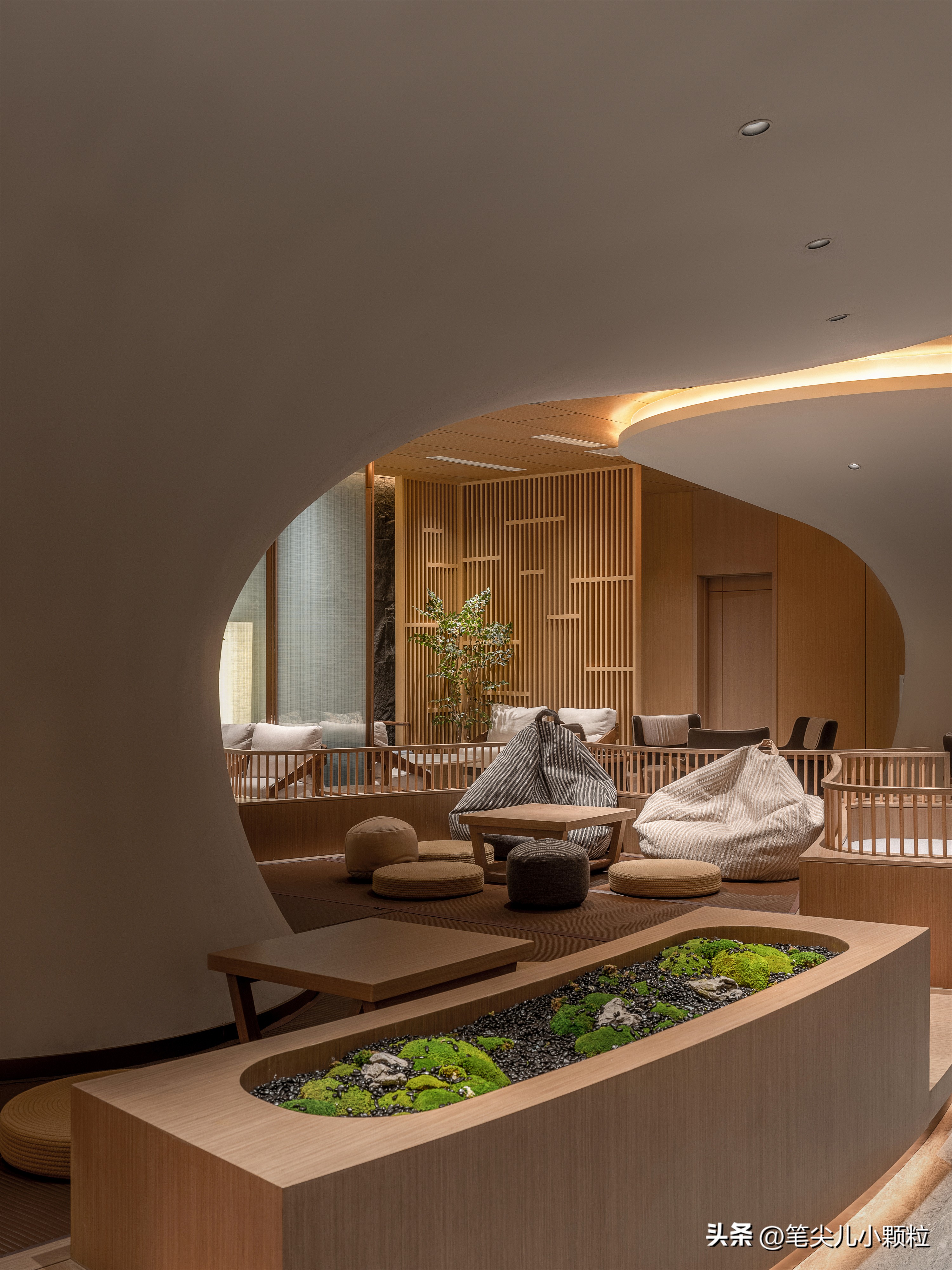 涓逛笢姘寸ぜ娓╂硥閰掑簵姘村惂,灞变笜鑱氭渤娓╂硥閰掑簵娲楁荡璁捐