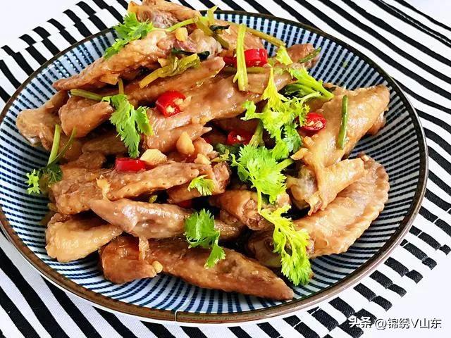 招待客人的几道家常菜色香味俱佳,美味诱人的几道家常菜色香味俱全