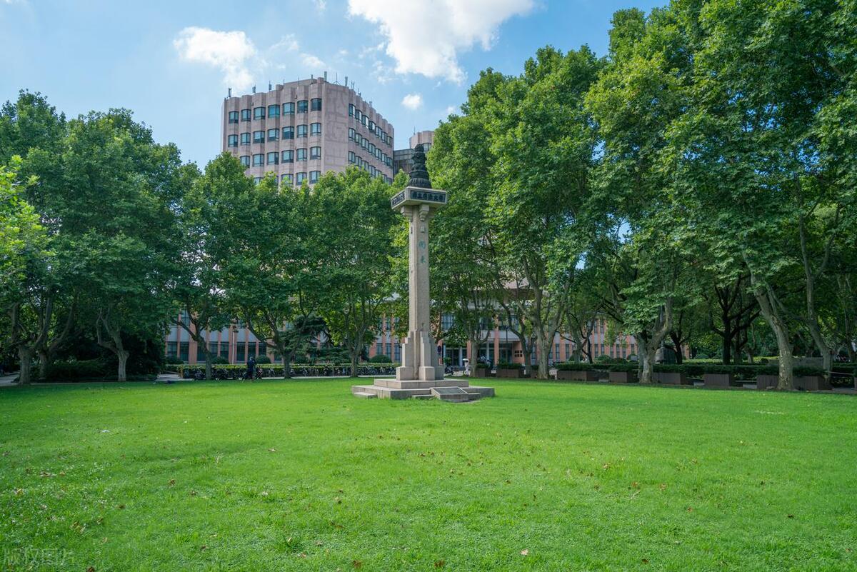 上海有哪些高校专业比较好,上海大学有哪些排名靠前的专业