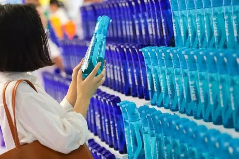 蓝月亮立白漂白,蓝月亮分众