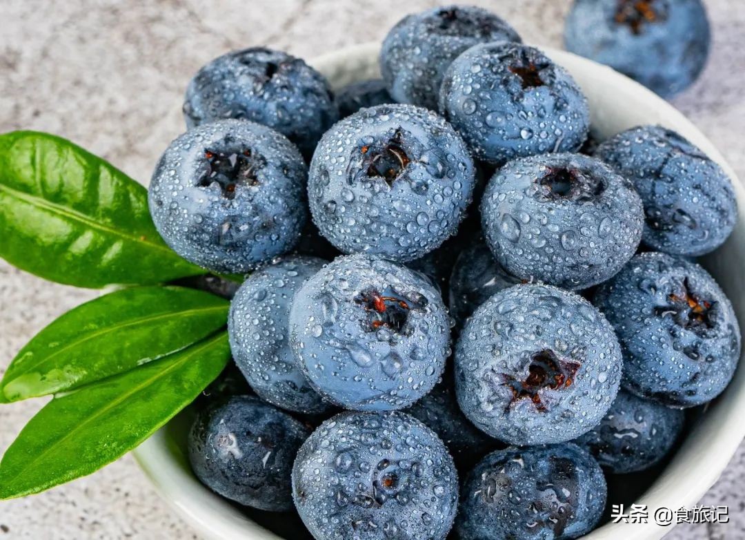 对不起蓝莓,再也不说你只能当摆盘用了