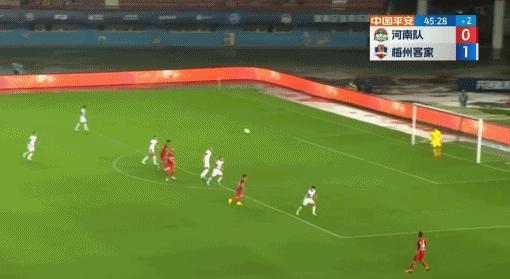 黄政宇泰山进球,黄政宇中超最佳球员