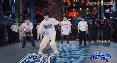 当我在街舞里搞起了养成系…