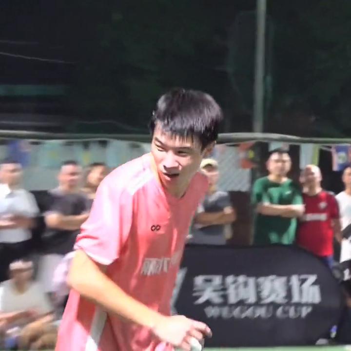 还原南昌站冲逐事件：多名替补队员辱骂粉队队员，言语污秽不堪