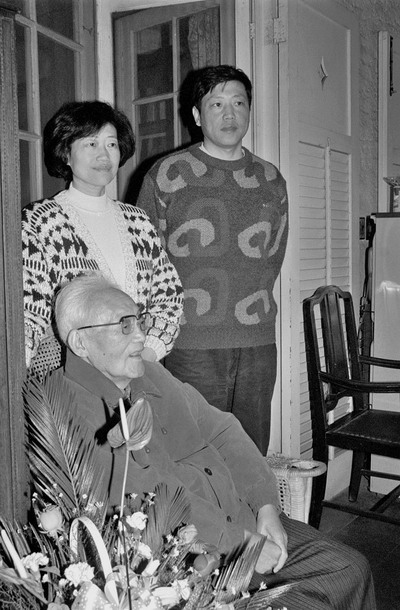 2005年巴金逝世,巴金生前采访视频