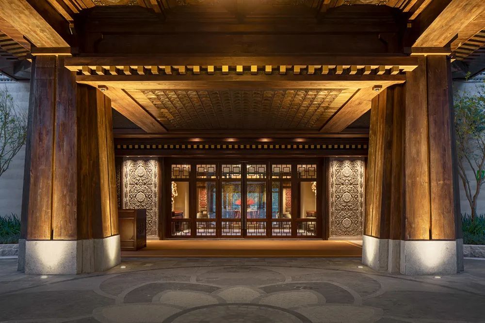 九寨沟丽思卡尔顿隐士度假酒店,全球第一百家丽思卡尔顿