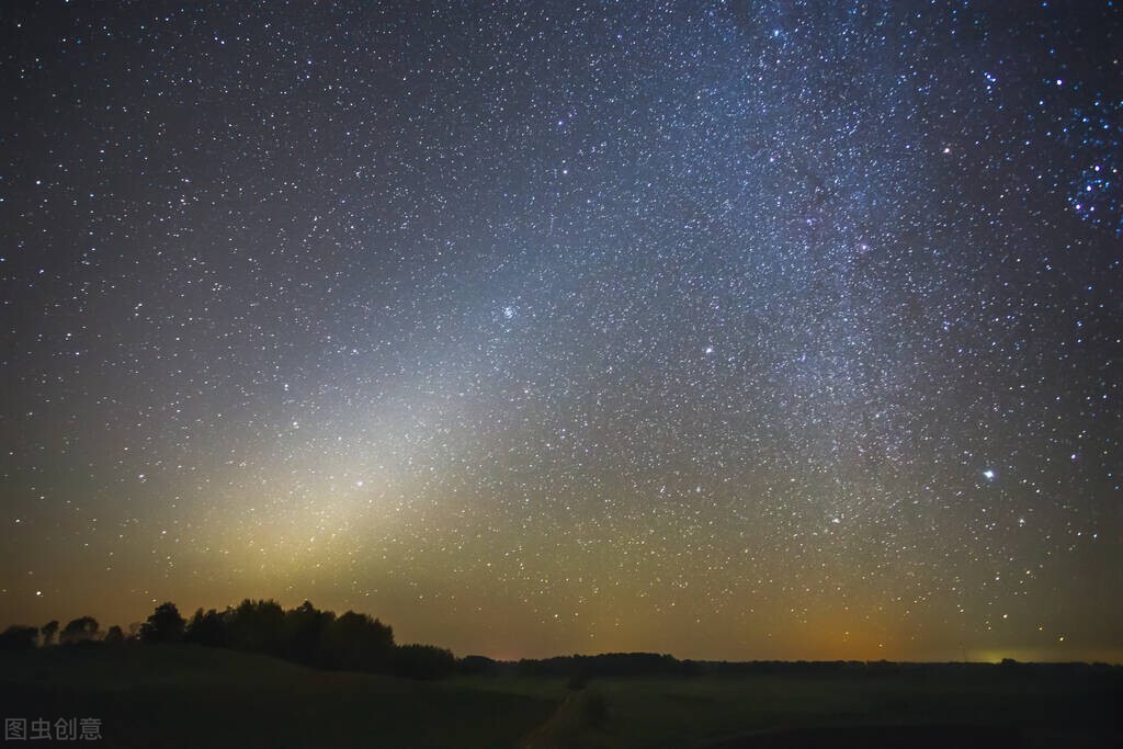 丁香花又开王可儿演唱完整版,丁香花似乎开得格外茂盛