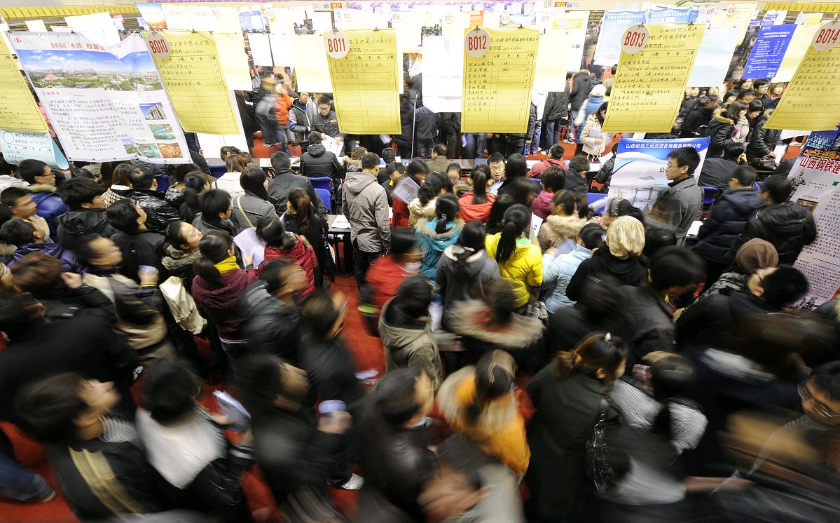 一周上班一小时也叫就业,一周工作1小时属于就业是真的吗