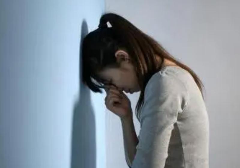 如何用中医治疗轻度抑郁,中西医结合治抑郁