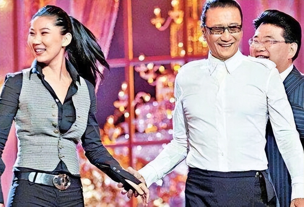 谢贤coco分手后现状,coco多少岁跟了谢贤