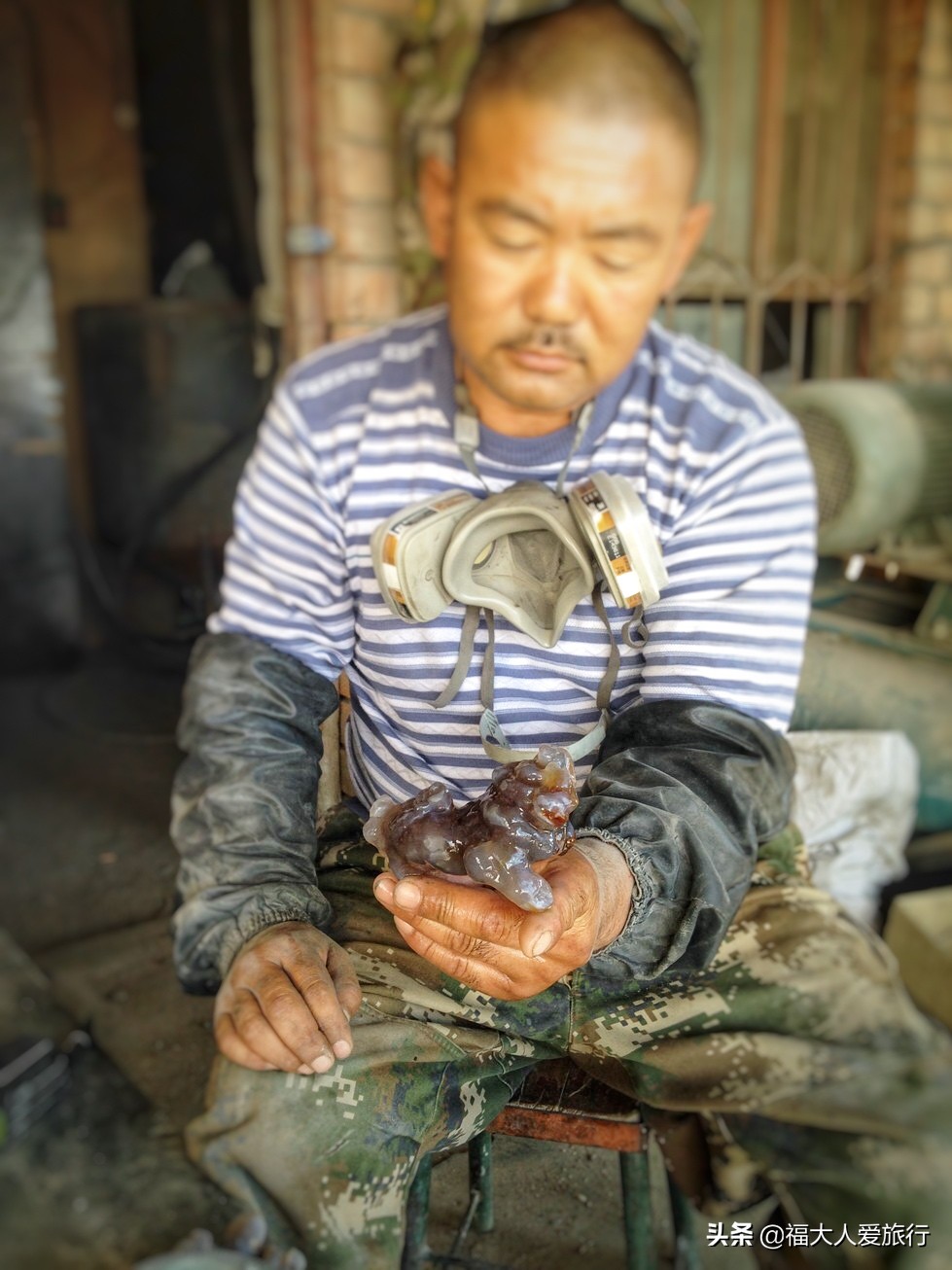 阿拉善玛瑙原石大量出售,阿拉善玛瑙原石出售