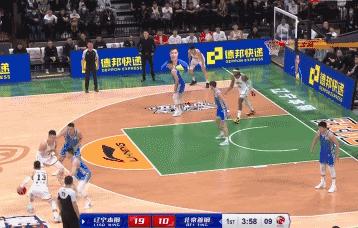 辽宁97-84胜北京，杨鸣指导为何“弃用”付豪，5画面揭晓真因