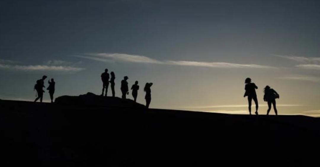 普通人如何面对现在大环境,当大环境不好的时候需要忍耐