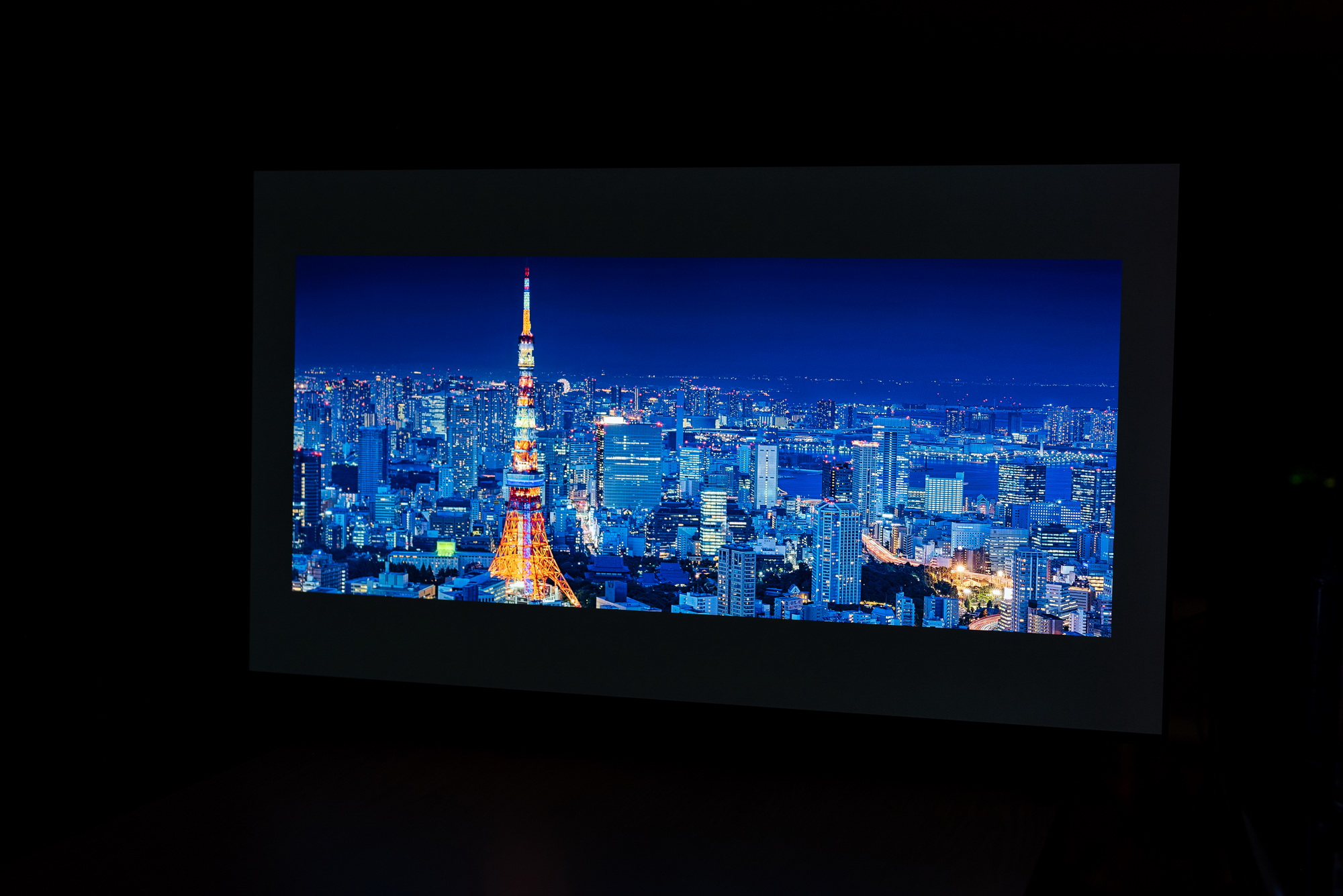 2022桌面*党**终极之选？LG42C2OLED游戏电视